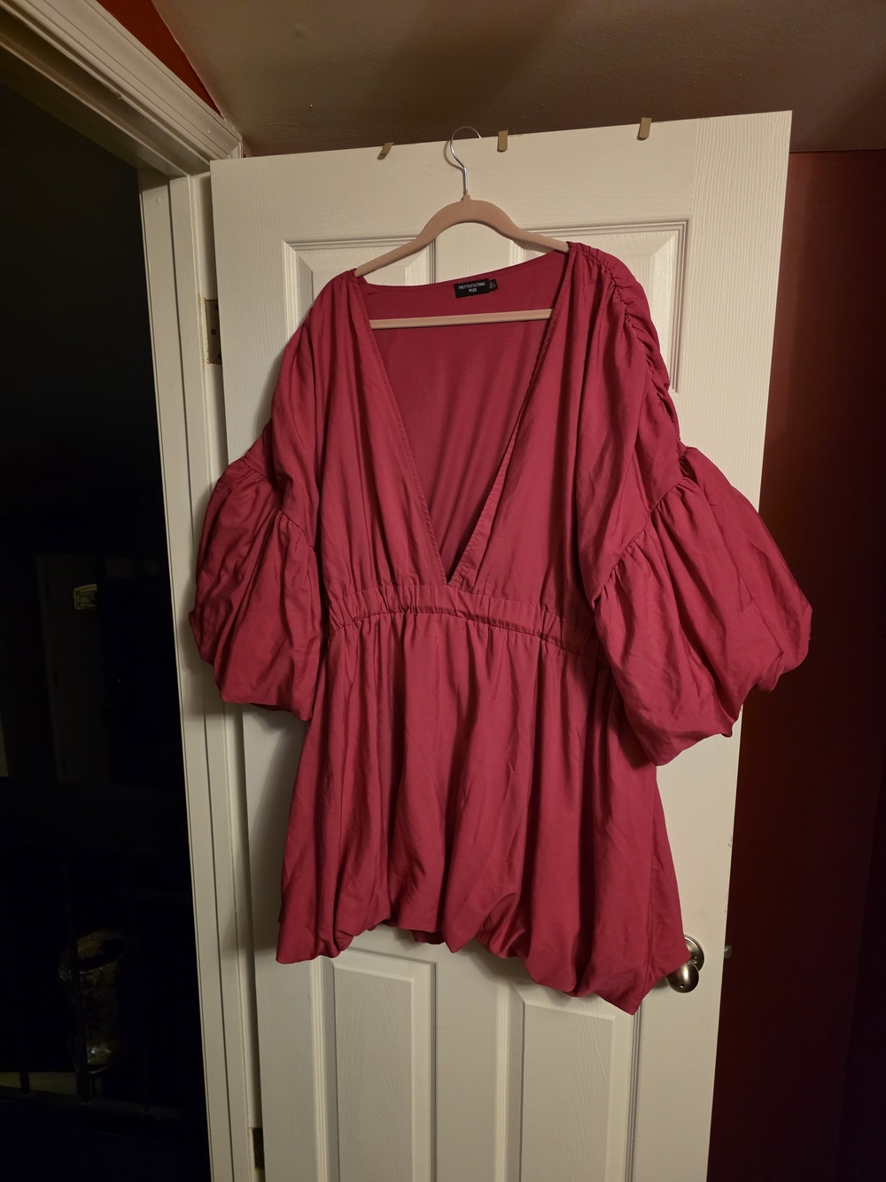 PrettyLittleThing Rose Pink Deep V Balloon Sleeve Tunic Dress